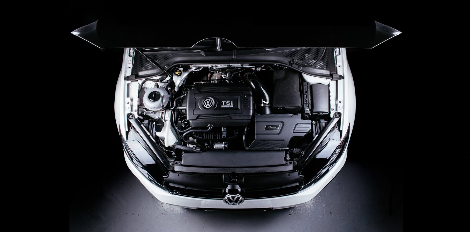 golf_enginebay-3_23919693198_o