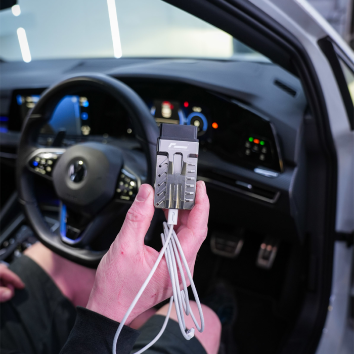 Racingline PDM и App-Connect с Инструменти за флашване и кабел